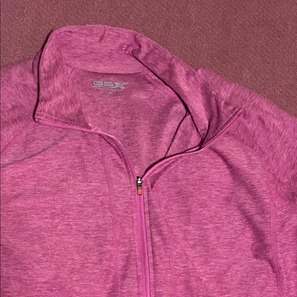 Gander Mountain heather pink lightweight zip jacket.
Medium.